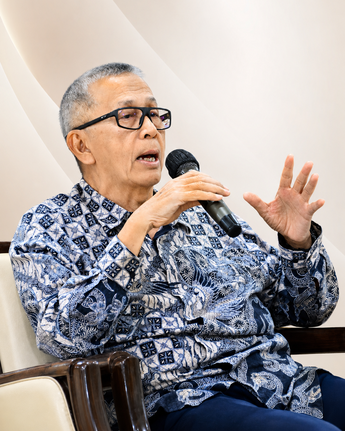 Prof. Dr. Moermahadi Soerja Djanegara